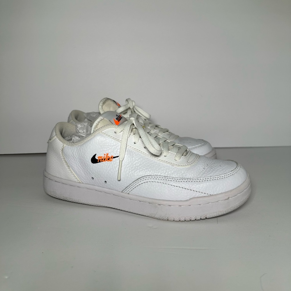 Nike Court Vintage Premium White sneakers size 7.5 women’s